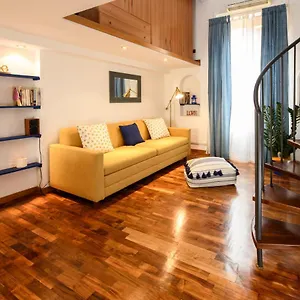 S.pietro-trastevere Loft Silenzioso Nel Cuore Di Apartment